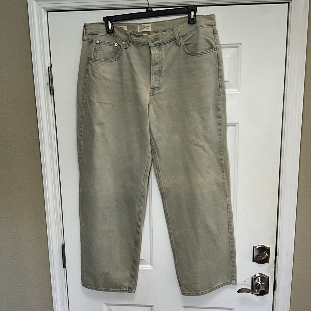 Universal Thread Mid Rise 90S Baggy Wide Leg Light Wash Denim Jeans Women's 16